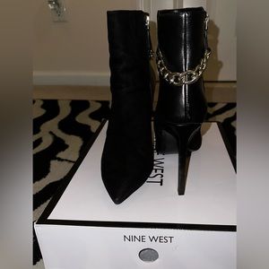 Brand New - Nine West Black Leather & Suede Ankle Boots